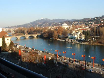 Vista da Corso Cairoli verso il Po